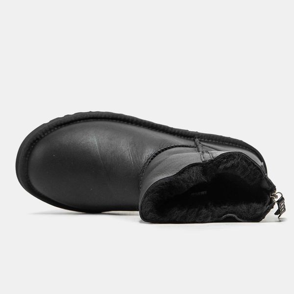 Угги UGG Classic Short Zip Black 05139-Чорний-36 фото