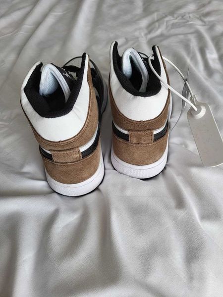 Кросівки Jordan 1 High Dark Mocha Winter(зимові) 09943-Коричневий-37 фото