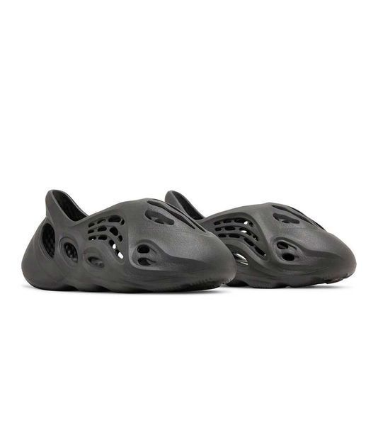Тапочки Adidas Yeezy Foam Runner Black 04524-Чорний-36 фото