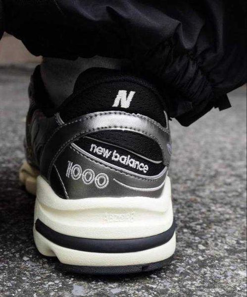 Кросівки New Balance 1000 Silver Metallic 16964-Сріблястий-36 фото