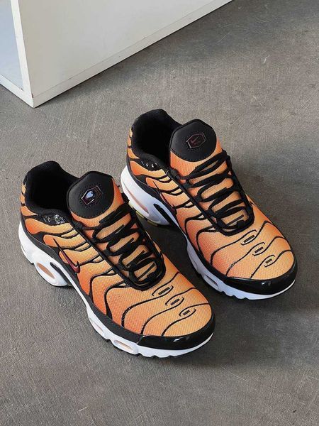 Кросівки Nike Air Max Plus OG Tn Tiger 02121-Помаранчевий-36 фото