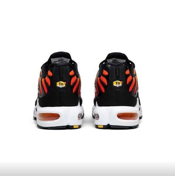 Кросівки Nike Air Max Plus OG Tn Tiger 02121-Помаранчевий-36 фото