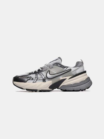 Кросівки Nike V2K Runtekk 16538-Сріблястий-36 фото