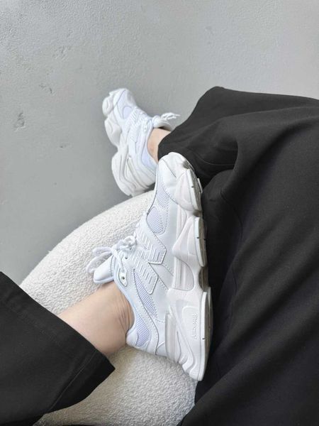 Кросівки New Balance 9060 Triple White 16796-Білий-36 фото